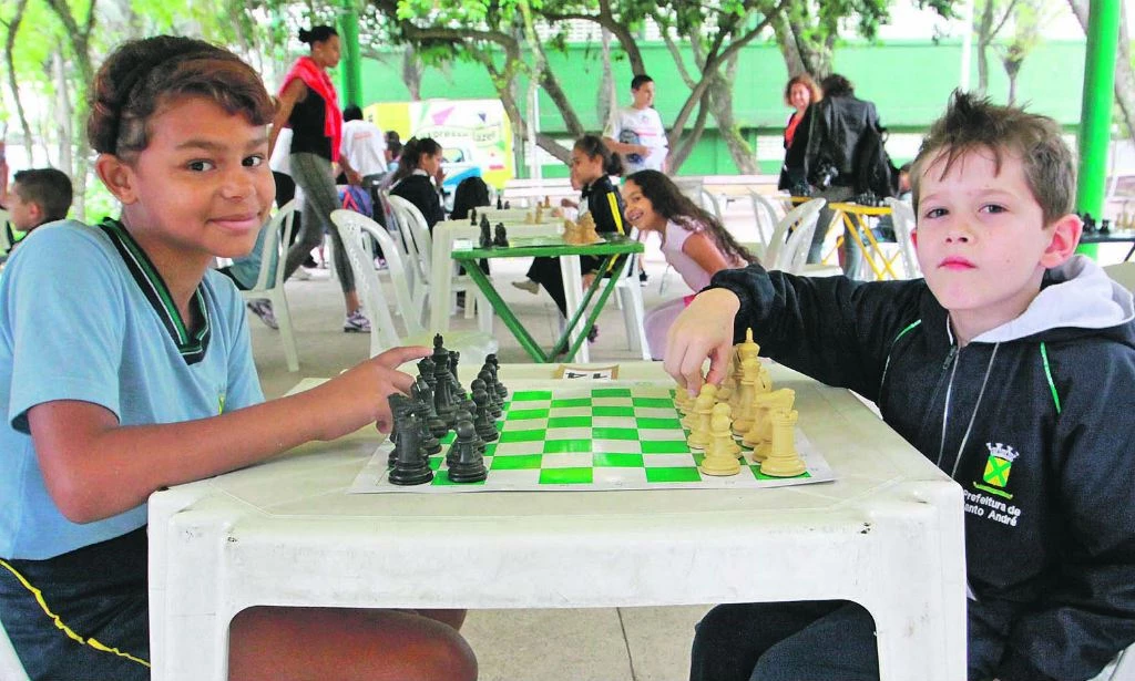 UM XADREZ NÃO É APENAS UM XADREZ. - Já é notícia