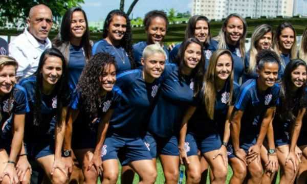 Time feminino do Corinthians ganha a 25ª seguida e bate recorde