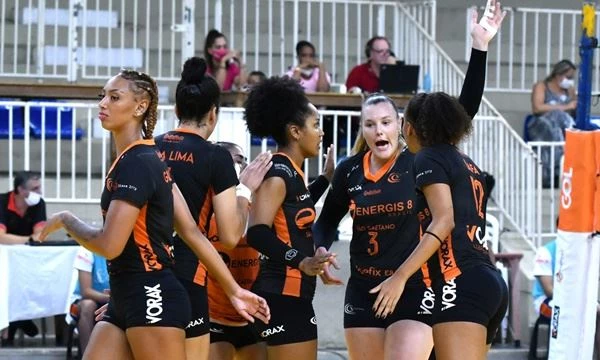 São Caetano / Energis 8 Brasil estreia na Superliga Feminina de