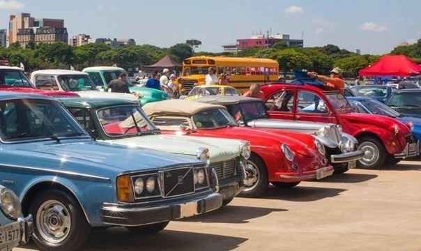 G1 > Carros - NOTÍCIAS - Exposição no ABC reúne carros antigos de corrida