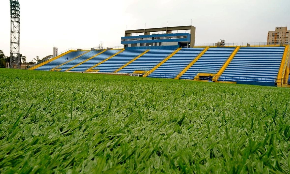 Um guia essencial de alimentação para jogadores de futebol - Field