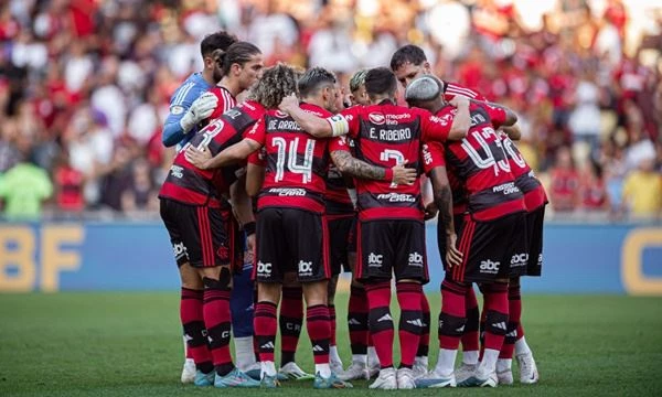 No primeiro jogo sem Sampaoli, Flamengo vence o Bahia no Maracanã